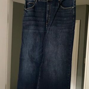 Well Worn Women's Dark Blue Wide-Leg Jeans
